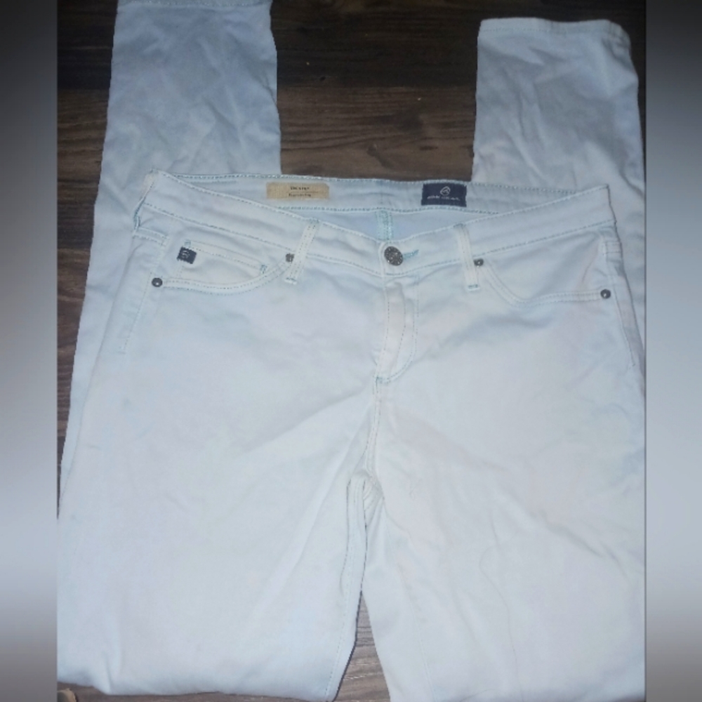 ADRIANO GOLDSCHMIED AG 28 6 THE STILY CIGARETTE LEG JEANS LT BLUE STRETCH